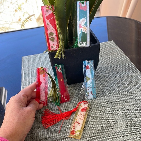 XMAS Handmade Festive Holiday Bookmark small Blue with White Strip - Picture 9 of 9